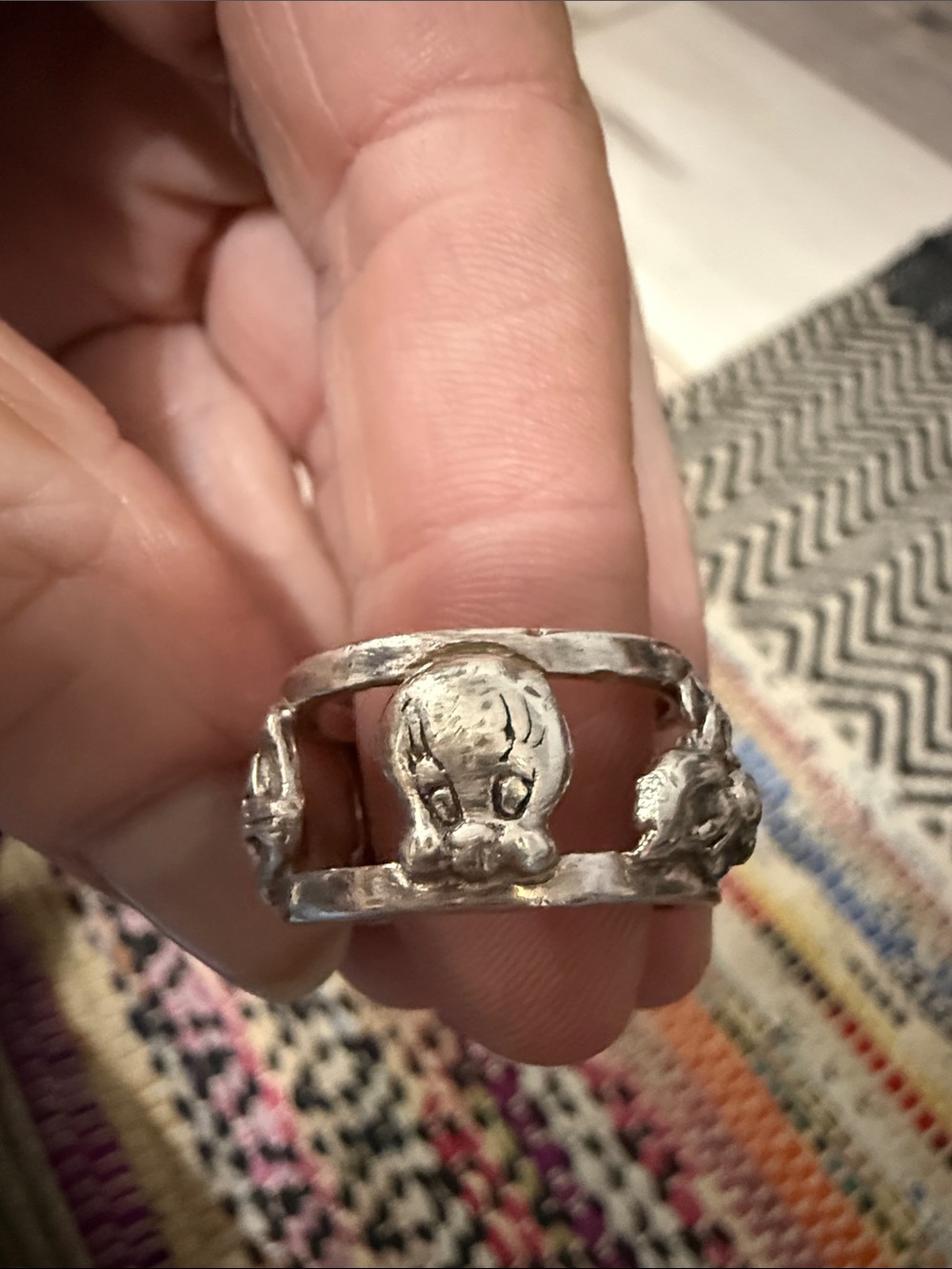 Rare 90’s WARNER BROTHERS STUDIO STORE Bugs Bunny and Friends silver ring 6